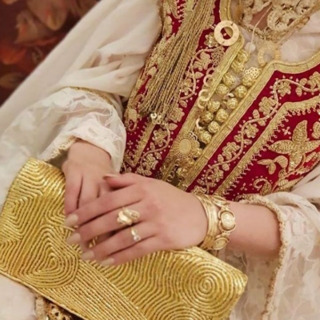 مَنَال