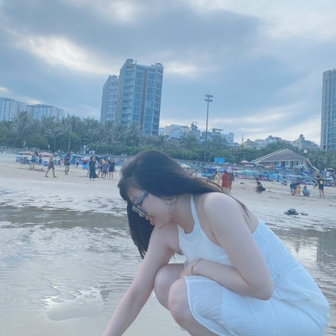 Yuki 小吴 