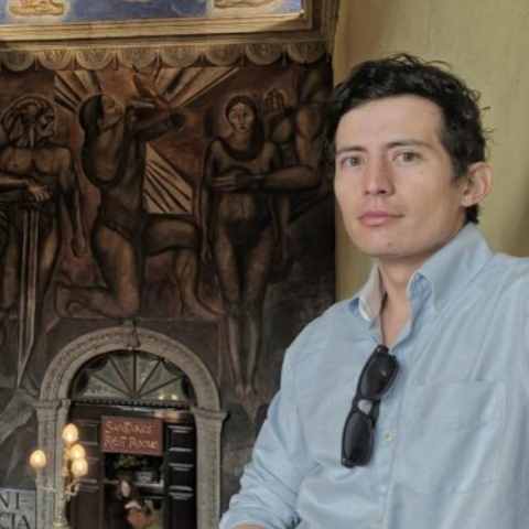 César Amz