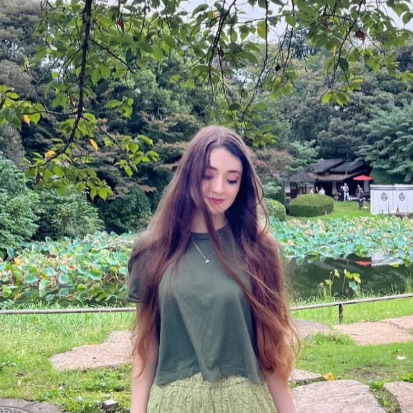 Lena レナ