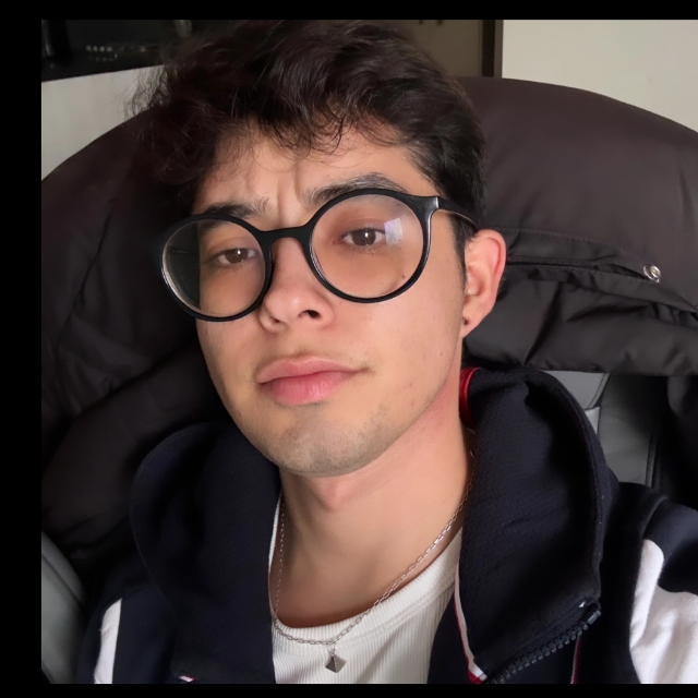 Nicolás H.