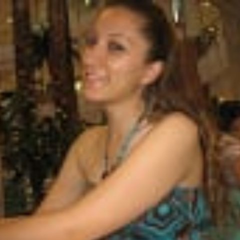 Ayça 